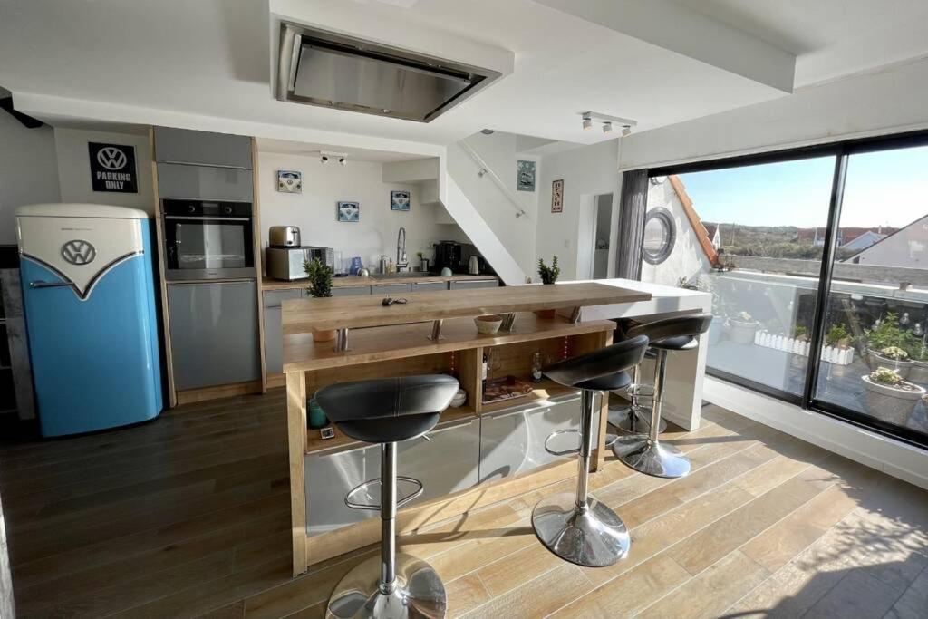 Duplex Avec Jacuzzi Vue Imprenable Sur La Baie De Wissant Apartment Bagian luar foto